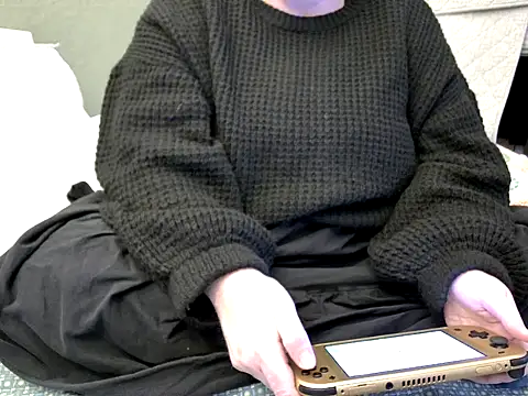 MarthaBriest online show from November 28, 8:39 am