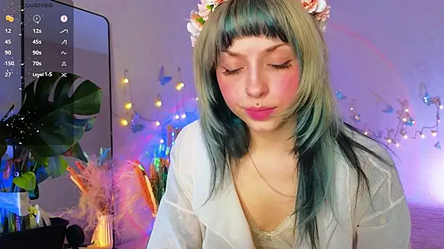 lavenderluxe online show from March 6, 12:22 pm