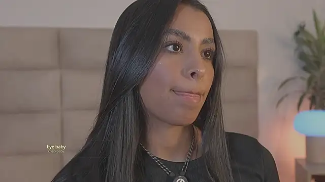 emma brooks1 online show from March 19, 8:13 pm