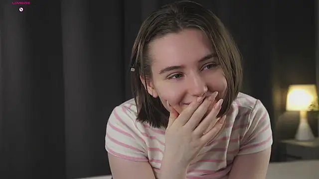 MeghanElson online show from February 7, 1:15 pm