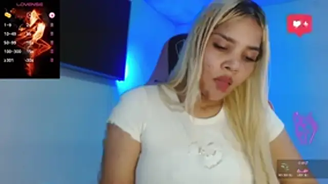 Mitsuka Sojii online show from October 31, 1:18 am