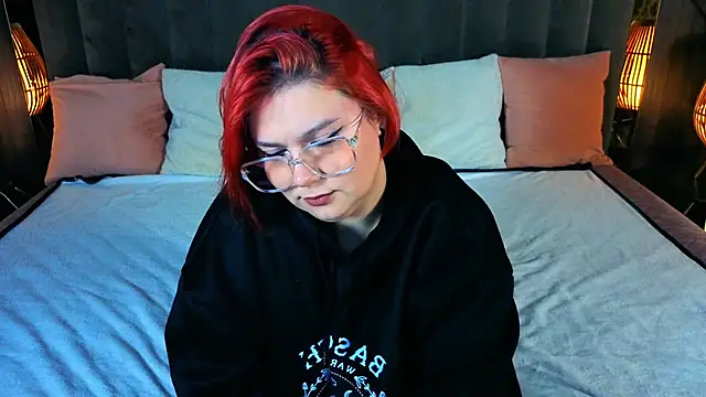 BettyDark online show from September 28, 8:25 pm