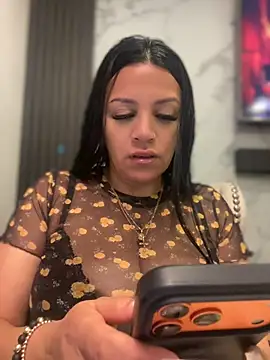 Milff parkerrr online show from August 4, 1:22 am