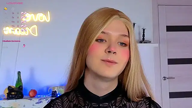  yourFoxy  online show from November 17, 2:07 pm