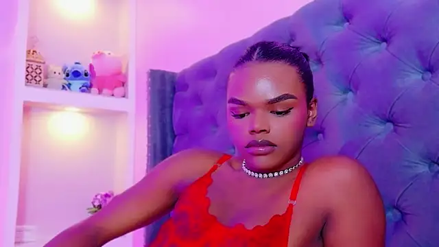 CamiEstrada online show from October 19, 11:29 pm