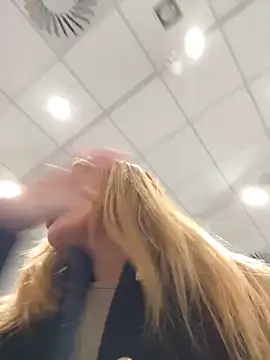 justmilaa online show from October 26, 1:17 pm