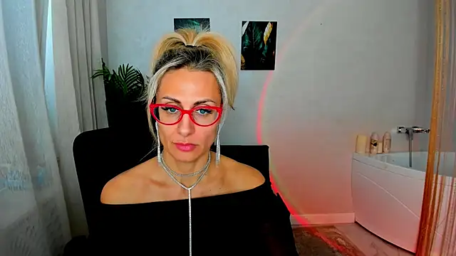 MuseOfStage online show from January 19, 11:50 am