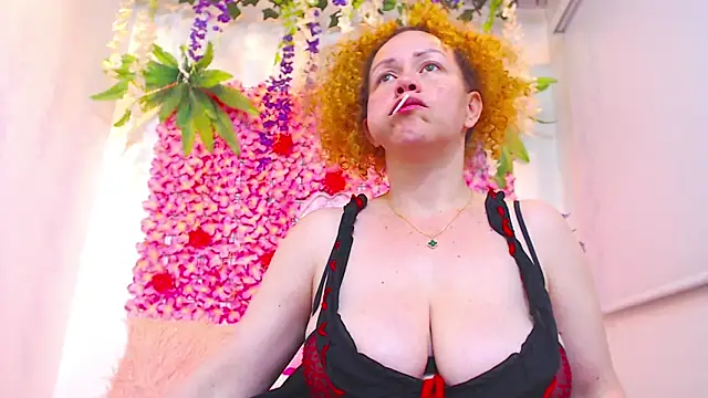 BLONDE SEXYHOT online show from November 30, 12:37 am