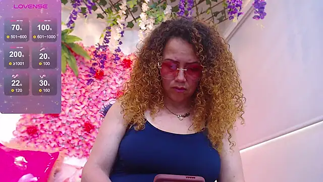 BLONDE SEXYHOT online show from March 5, 5:42 pm