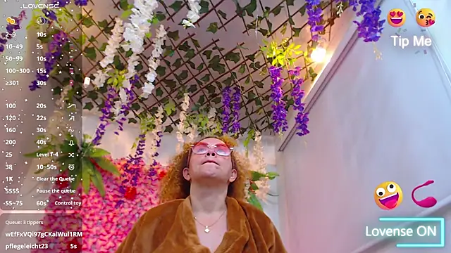 BLONDE SEXYHOT online show from January 16, 12:12 pm