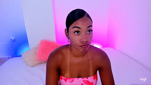 sasha fox00 online show from March 3, 10:27 pm