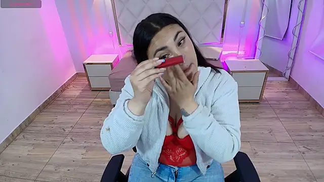 Brendda tay online show from November 12, 3:37 am