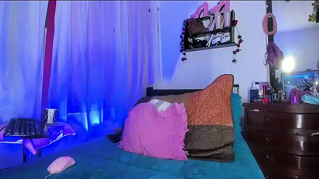  Fernanda Sanchez online show from November 11, 11:35 pm