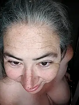 GraceHenderson online show from April 16, 5:30 am