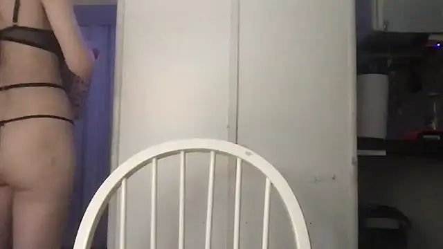 annababyd0ll online show from May 26, 8:13 am