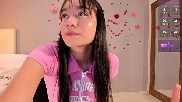 Maia W10 online show from April 1, 12:39 pm