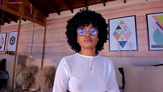 AriaFoster online show from April 18, 3:42 am