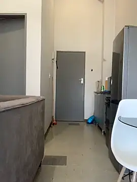 Queen-Boobylicious online show from October 7, 2:32 pm