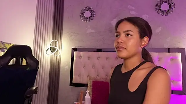 alexa andherson online show from October 6, 7:29 pm