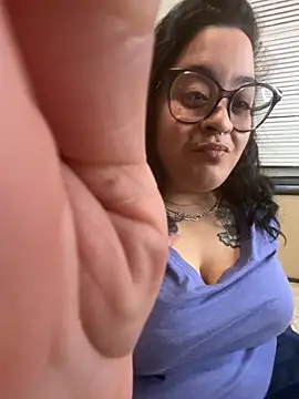 tillymarie34 online show from February 3, 2:53 am