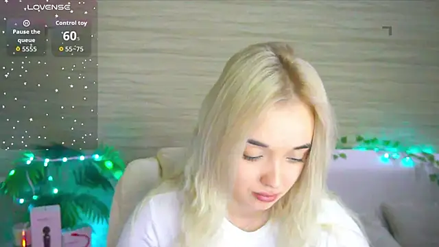 Ashley S online show from September 28, 11:21 pm