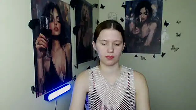 StellaCRL online show from January 9, 6:45 pm