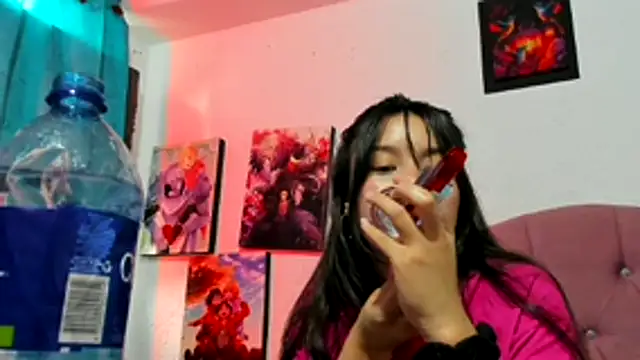 teffy lee online show from April 16, 8:41 pm