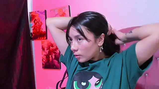 teffy lee online show from July 6, 8:22 pm