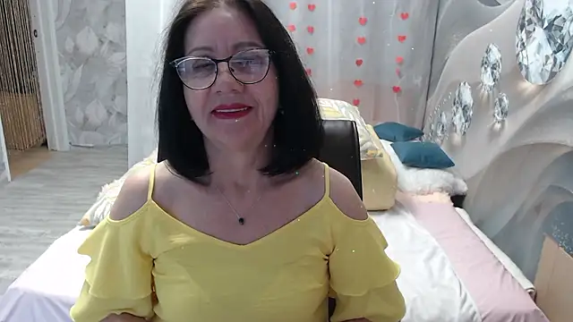 OlgaHottie online show from March 5, 11:44 pm