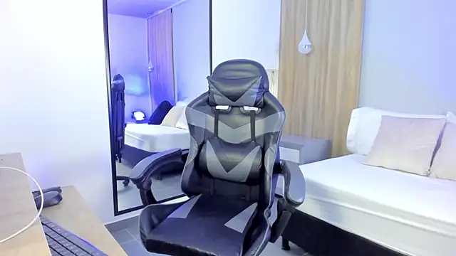 alma fenix online show from January 9, 12:20 pm