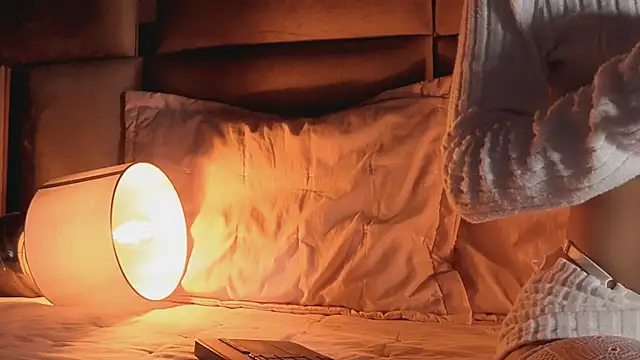 angelinepossy online show from November 14, 9:37 pm