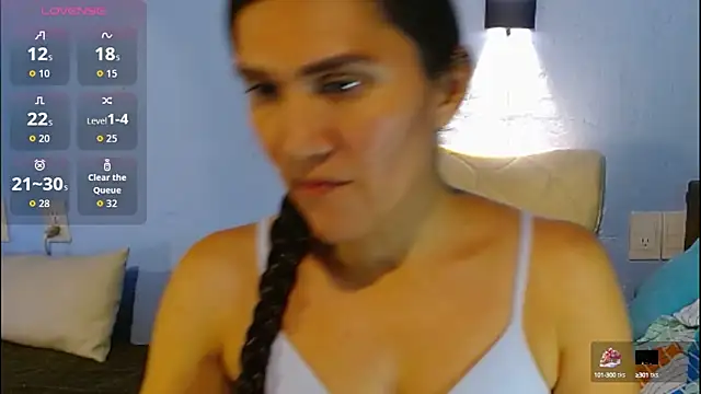 Snapshot of venus_swet_ chatting on October 4, 1:22 am venus swet  online show from October 4, 1:22 am