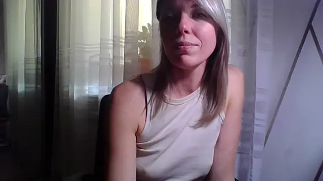 VelvetLove287 online show from March 25, 4:10 pm