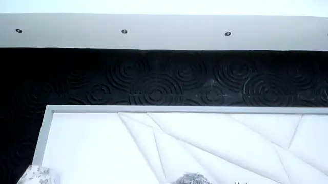 AbigailWilliams  online show from October 31, 1:48 pm