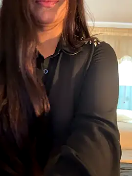 emmily d online show from November 22, 9:39 pm