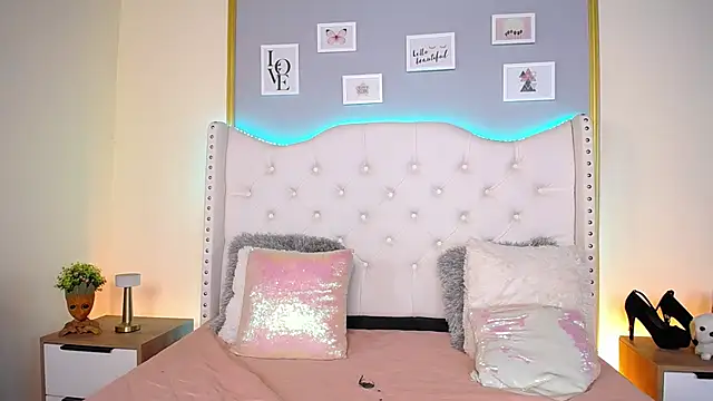 dante ferraraa online show from April 8, 10:01 pm