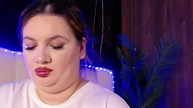 MelanieBrownn online show from February 28, 7:30 am