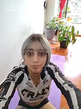 Dani-peggin online show from October 29, 6:10 pm