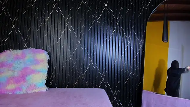 Snapshot of valentina_lux chatting on September 30, 7:30 pm valentina lux online show from September 30, 7:30 pm