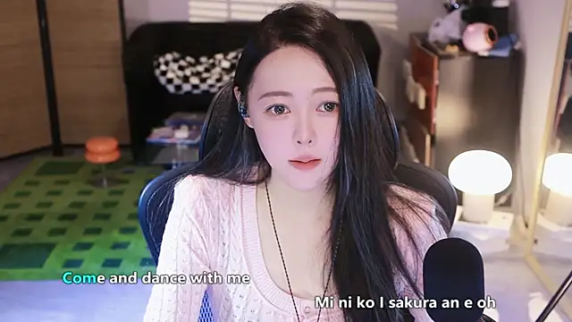 Roseonly  online show from October 23, 5:46 am