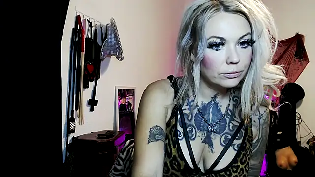 Ryder D Bauchery online show from April 21, 10:33 am