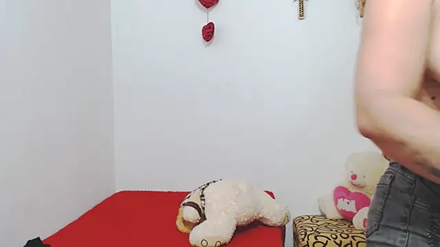 ariellth online show from October 14, 6:43 pm