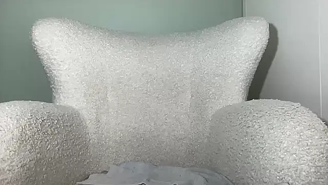 YourGreekAnna online show from December 15, 7:52 pm