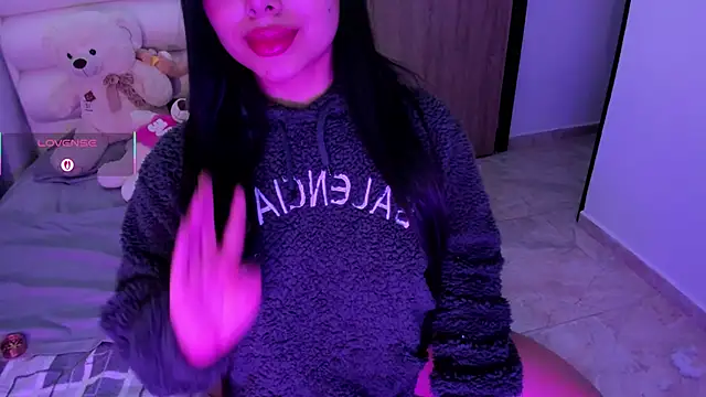 Snapshot of gaby_desire777 chatting on September 22, 5:28 am gaby desire777 online show from September 22, 5:28 am
