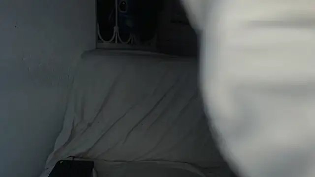 skinny sweet2411 online show from October 12, 8:06 am