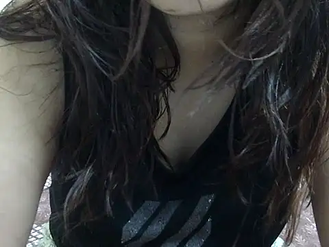 hottysameera online show from May 14, 3:12 am