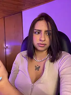 Hilary pinkk online show from March 2, 7:48 am