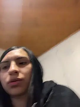 Hilary pinkk online show from January 17, 2:52 am