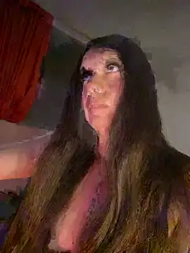 Miss oliviaa online show from February 4, 12:02 am