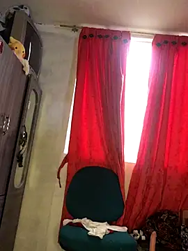 Miss oliviaa online show from September 14, 2:15 pm